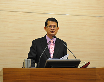 Pr Kelvin Wong